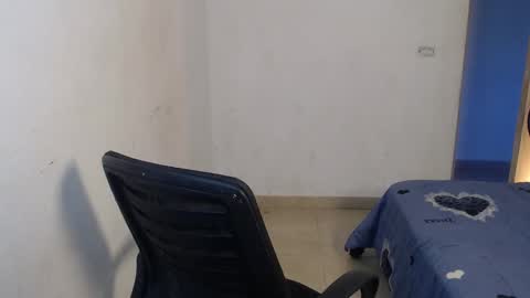 Curious bitch2007 online show from November 2025 12:44:02 PM