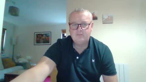 curiousax77 online show from December 2024 10:19:02 AM