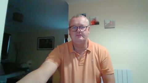 curiousax77 online show from December 2024 09:50:02 AM