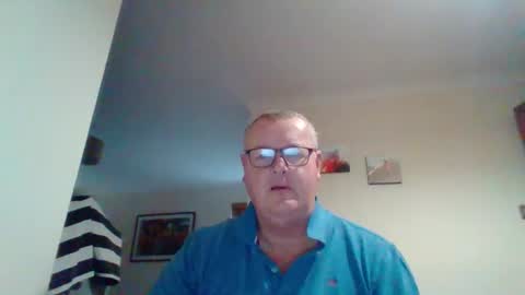 curiousax77 online show from December 2024 09:27:02 AM