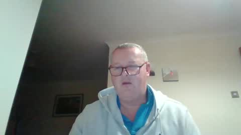 curiousax77 online show from December 2024 08:22:02 AM