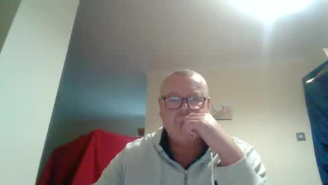 curiousax77 online show from February 2025 11:44:02 AM