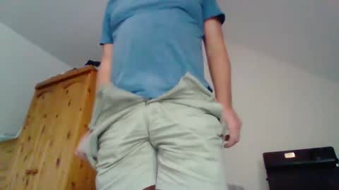 curiousax77 online show from October 2025 10:03:02 AM