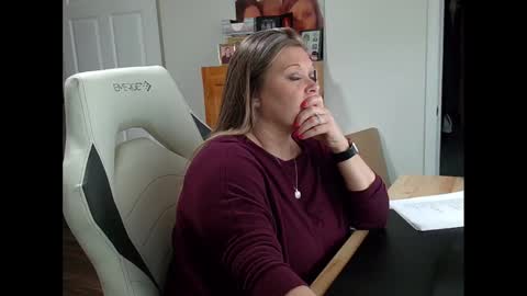 Snapshot of curiouscouple3143 chatting on February 2025 06:30:01 PM curious couple online show from February 2025 06:30:01 PM