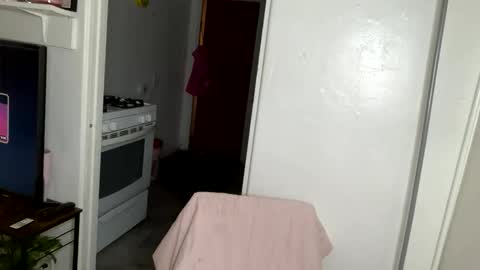 curliegirlee online show from April 2026 04:46:01 AM