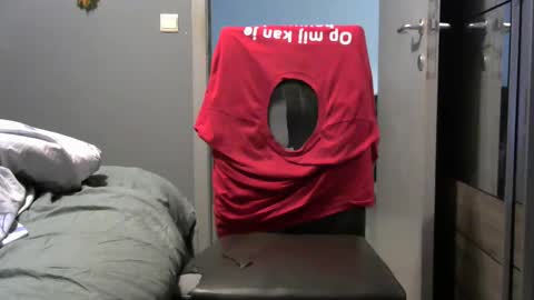 curlyfurly online show from December 2025 03:25:02 AM