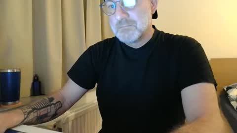 Curman85 online show from April 2026 10:44:01 PM