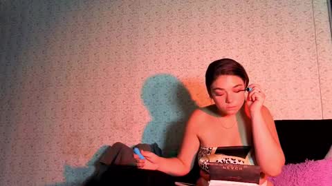 Snapshot of curvy_and_petite11_aws chatting on October 2025 09:24:01 PM curvy_and_petite11_aws online show from October 2025 09:24:01 PM