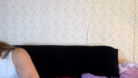 Snapshot of curvy_and_petite11_aws chatting on October 2025 09:48:01 PM curvy_and_petite11_aws online show from October 2025 09:48:01 PM