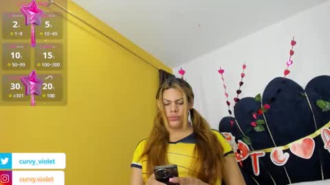 Violet 3 online show from February 2025 11:33:01 AM