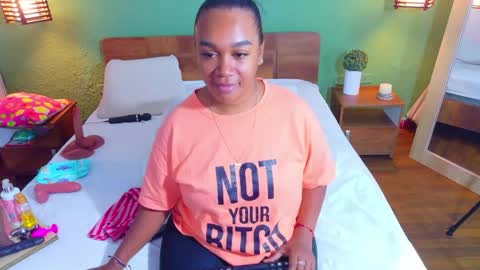 Danna online show from April 2026 07:14:01 PM