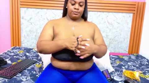 curvyhomebebe online show from December 2025 03:00:02 AM