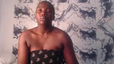 curvyj255 online show from July 2026 12:48:01 AM