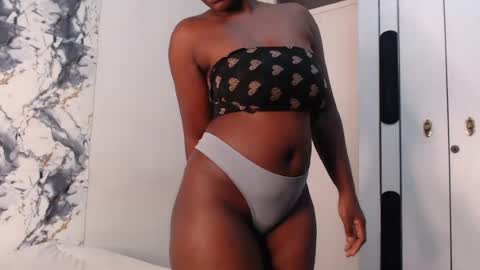 curvyj255 online show from July 2026 07:39:01 PM