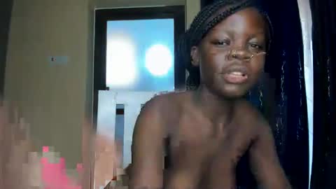 Snapshot of curvyjoan chatting on January 2025 09:29:02 AM curvyjoan online show from January 2025 09:29:02 AM