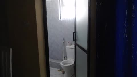 Snapshot of curvyjoan chatting on January 2025 07:32:02 AM curvyjoan online show from January 2025 07:32:02 AM