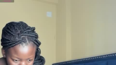 Snapshot of curvyjoan chatting on January 2025 08:01:01 AM curvyjoan online show from January 2025 08:01:01 AM