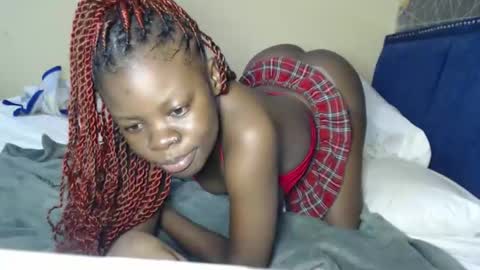 curvyjoan online show from February 2026 09:19:02 AM