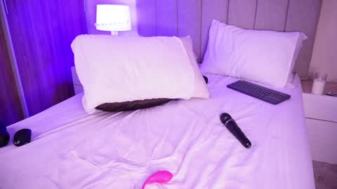 Samantha online show from January 2025 11:02:02 PM