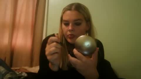 curvymom2025 online show from October 2025 07:57:02 PM