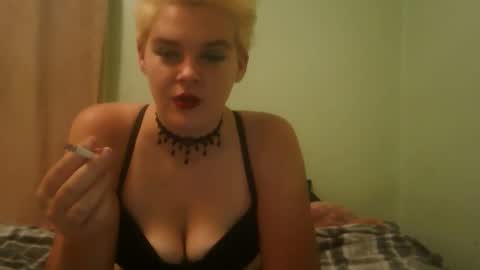 curvymom2025 online show from November 2025 08:46:02 PM