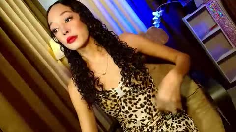 Snapshot of curybb_hanna19 chatting on November 2025 02:23:01 PM BBY CURLYHANNA online show from November 2025 02:23:01 PM