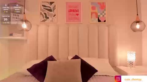 Amber  online show from September 2025 08:41:01 PM