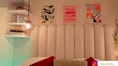 Amber  online show from October 2025 08:28:01 PM