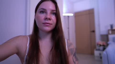 Foxy online show from October 2025 12:21:02 AM