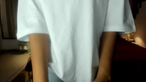 Alisha online show from April 2026 03:04:02 PM