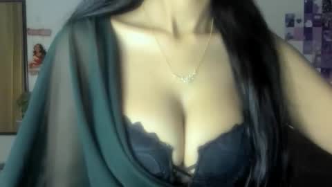 Snapshot of cute_alishaa chatting on April 2026 05:29:01 PM Alisha online show from April 2026 05:29:01 PM