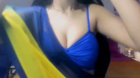 Snapshot of cute_alishaa chatting on May 2026 06:59:01 PM Alisha online show from May 2026 06:59:01 PM