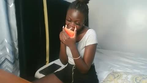 Snapshot of cute_angel11 chatting on September 2025 12:32:02 AM angel online show from September 2025 12:32:02 AM