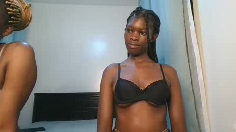 Snapshot of cute_angel11 chatting on October 2025 11:21:02 PM angel online show from October 2025 11:21:02 PM