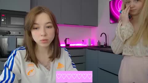 Snapshot of cute_beauty chatting on October 2025 01:33:02 PM Amanda online show from October 2025 01:33:02 PM