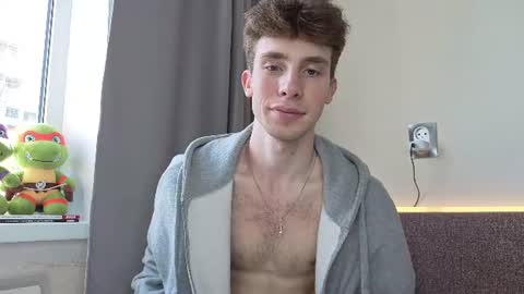 Snapshot of cute_brian chatting on June 2026 08:57:01 AM Im Brian online show from June 2026 08:57:01 AM