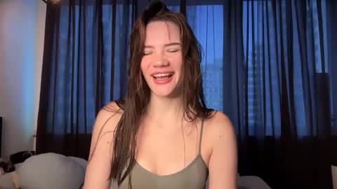 cute_bubbles online show from September 2025 02:51:02 PM