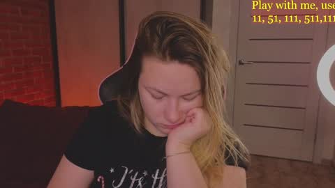 Everyday stream in the same time online show from January 2025 01:26:01 AM