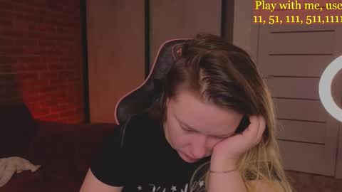 Everyday stream in the same time online show from March 2025 01:32:02 AM