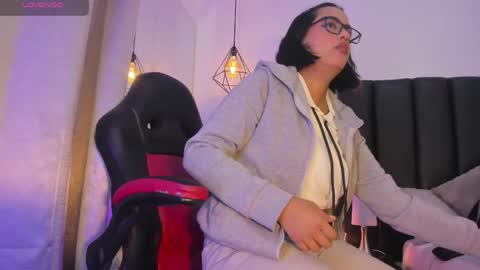 Snapshot of cute_elii chatting on May 2026 11:48:01 AM Independent Model online show from May 2026 11:48:01 AM