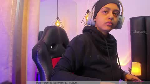 Snapshot of cute_elii chatting on June 2026 01:01:01 PM Independent Model online show from June 2026 01:01:01 PM