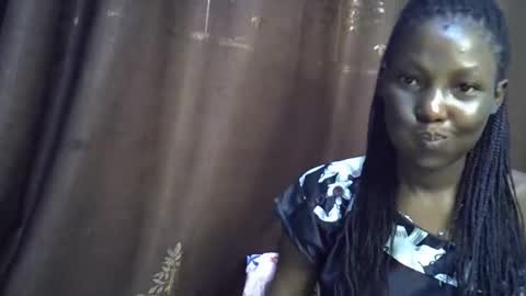 cute_emmy1 online show from November 2025 08:20:01 PM