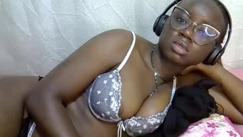 Snapshot of cute_gee chatting on April 2026 02:51:02 AM daddysdoll online show from April 2026 02:51:02 AM