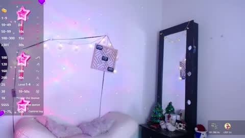 Snapshot of cute_horny12 chatting on November 2025 01:55:01 AM Cute horny1 online show from November 2025 01:55:01 AM