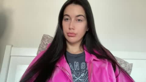 Snapshot of cute_kriss94 chatting on November 2025 12:51:02 PM cute_kriss94 online show from November 2025 12:51:02 PM