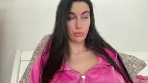 Snapshot of cute_kriss94 chatting on January 2026 12:43:01 PM cute_kriss94 online show from January 2026 12:43:01 PM