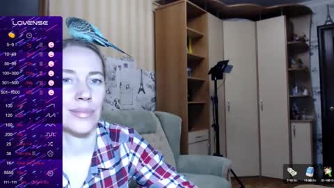 cute_lion_ online show from January 2025 01:21:01 PM