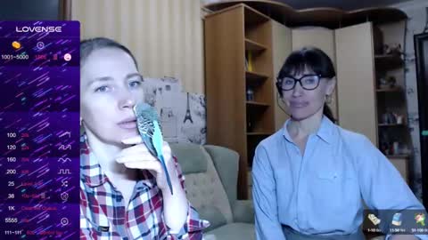 cute_lion_ online show from February 2025 02:40:01 PM