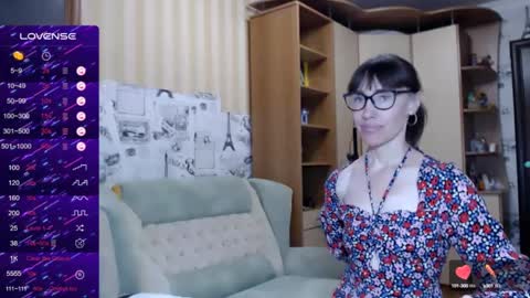 cute_lion_ online show from March 2025 12:41:01 PM