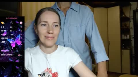 cute_lion_ online show from September 2025 02:28:02 PM